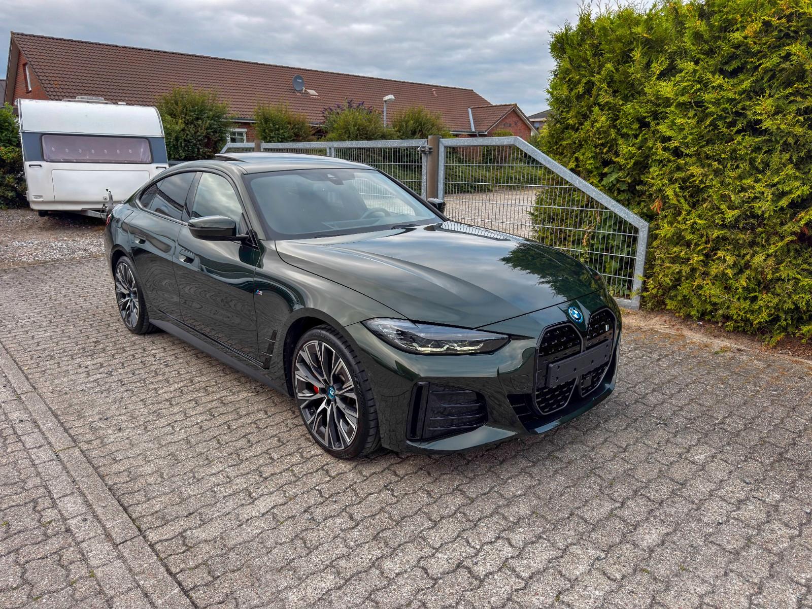 BMW i4 Gran Coupe 40 eDrive M Sport PRO/AHK/PANO/LED
