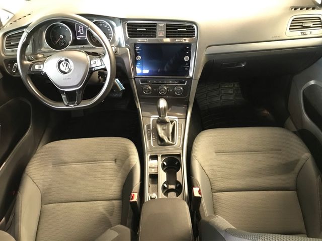 Golf VII Comfortline 2.0 TDI DSG*NAVI*SHZ*