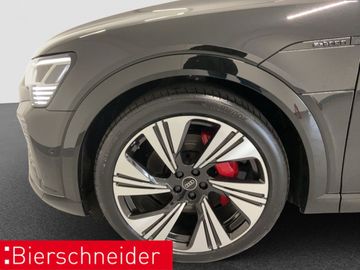 Audi Q8 e-tron - 9
