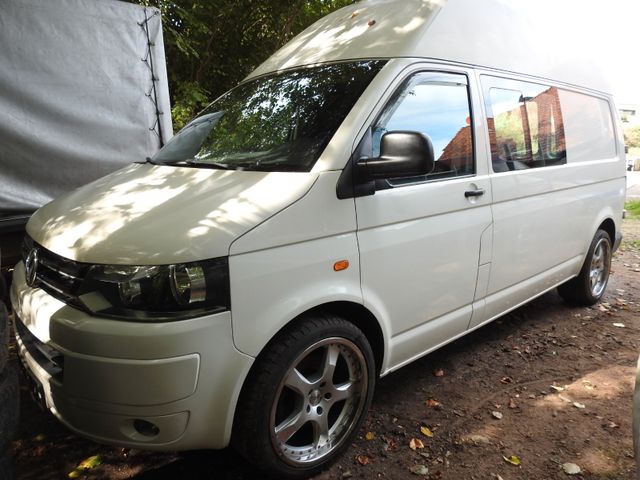 Volkswagen T5 Transporter