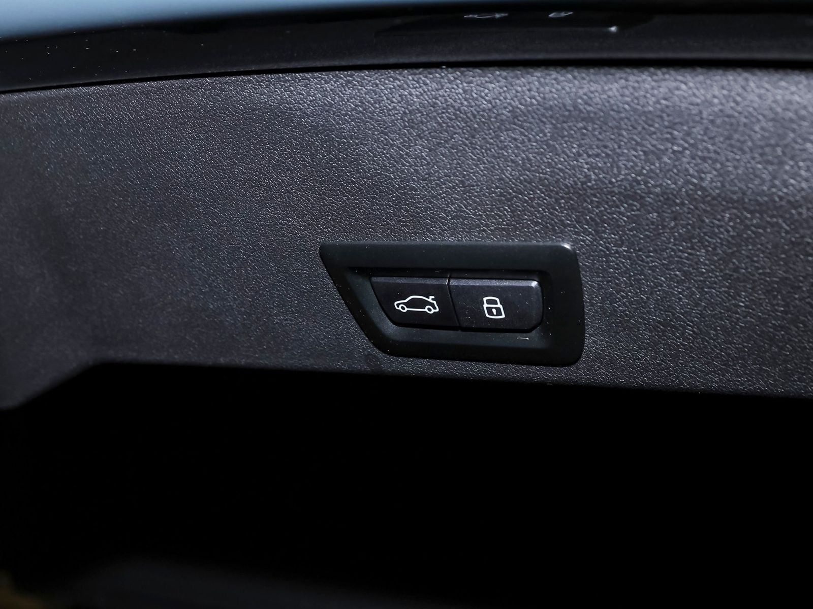 BMW XM - Bild 8