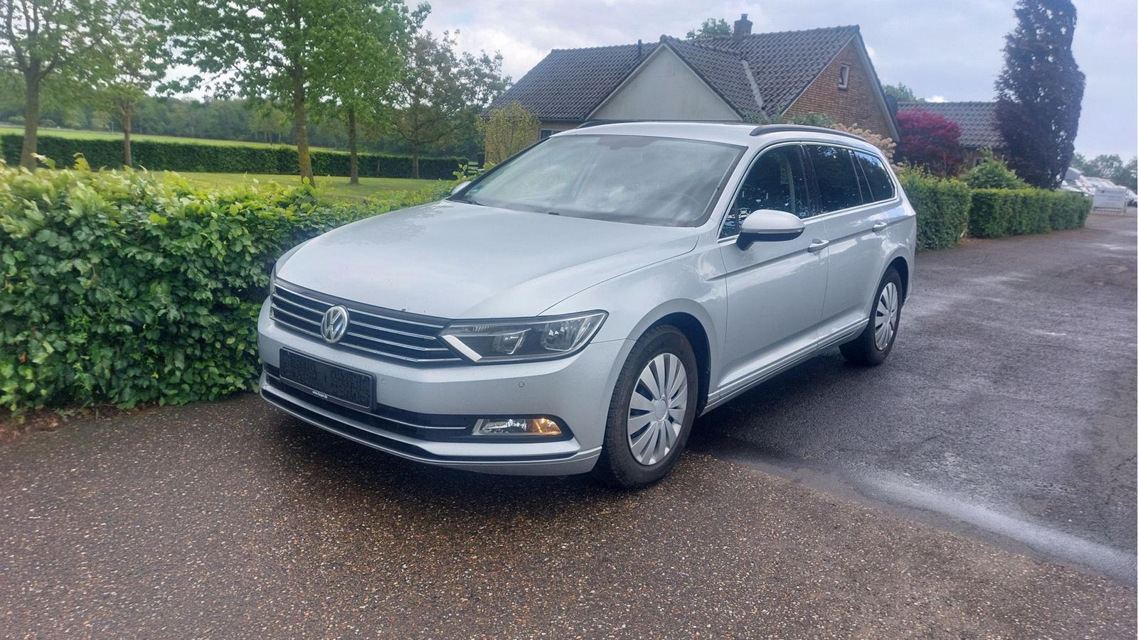 Volkswagen Passat Variant 2.0 CLIMA/NAVI BJ 2015