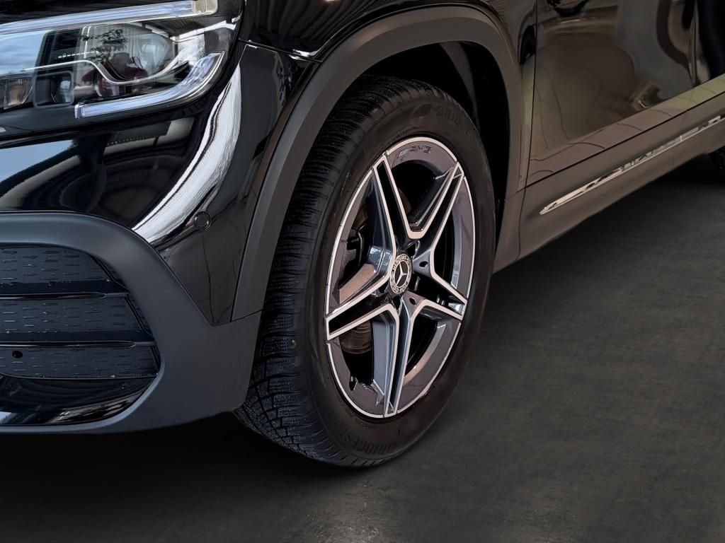 Fahrzeugabbildung Mercedes-Benz GLB 220 d 4M AMG Navi LED SHZ Distr. Ambiente