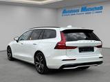 Volvo V60 B4 Plus Dark Leder Navi HarmanKardon 360 Kam - gebrauchte Volvo Kombis