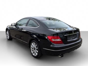 Mercedes C 250 - 3
