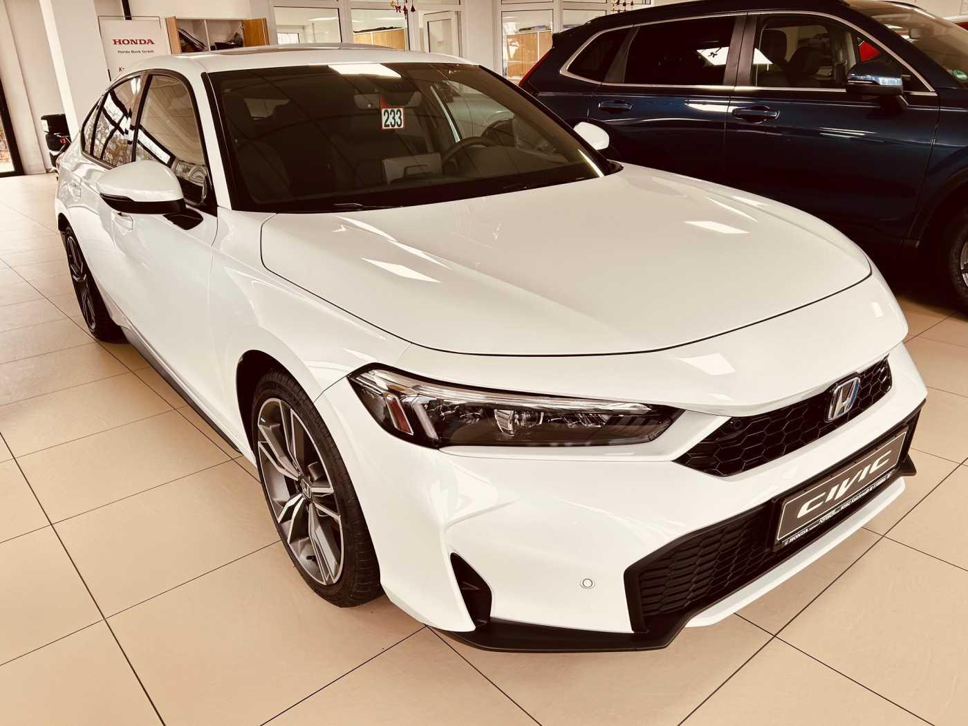 Honda Civic e:HEV 2.0 i-MMD Hybrid Advance