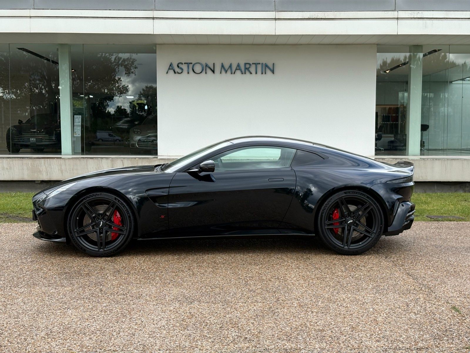 Aston Martin V8 Vantage S 4.0 V8 imagem 2