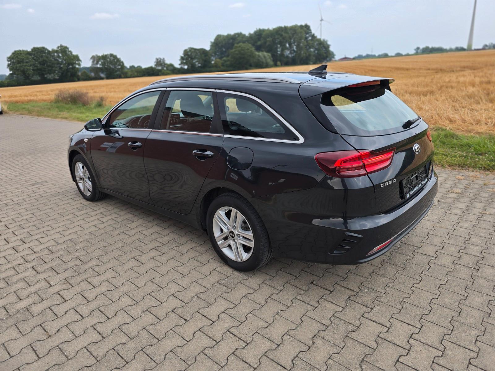 Kia Ceed Vision Automatik LED Alu Kamera Navi