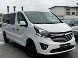 Opel Vivaro 9-SITZER+LANG+AHK+R.KAMERA+LED+NAVI+KLIMA - Opel Vivaro mit Diesel-Antrieb: Kleinbus, mit Klimaanlage, Sitzer 9