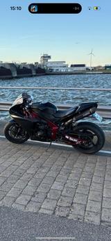 Yamaha R1 RN22 - Offers