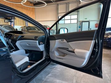 Honda Civic Lim. 4-trg. Comfort *2. Hand*Klima*SHZ*CD*