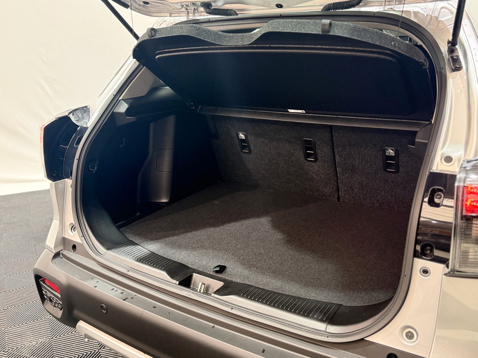 Fahrzeugabbildung Suzuki S-Cross 1.4 BOOSTERJET Hybrid Comfort