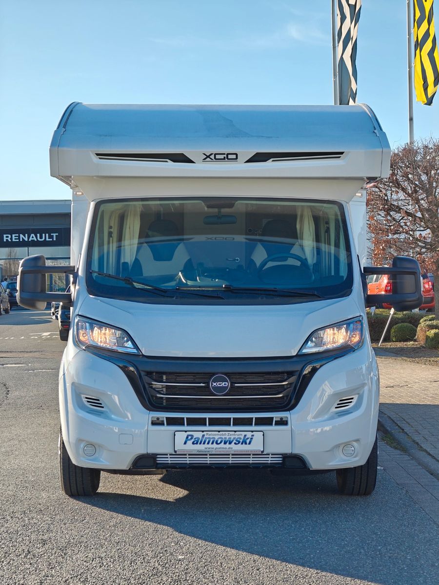 Fahrzeugabbildung XGO Dynamic 99 P + Hubbett, Solar, SAT, TV, Markise