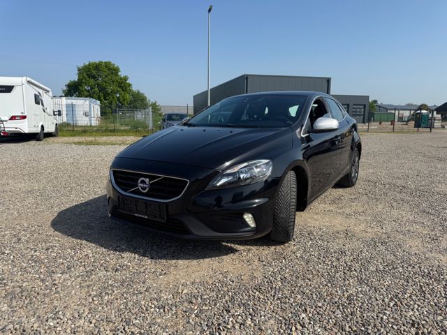 Volvo V40 D2 Kinetic R-Design
