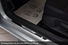 VW Golf VII Lim IQ.DRIVE~ACC~Navi~Parklenkassistent