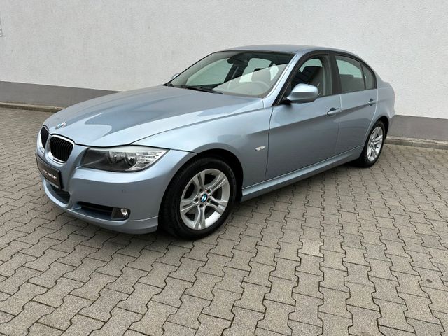 BMW 320i FACELIFT MODELL (LEDER/ERST 85 TKM/125 KW)