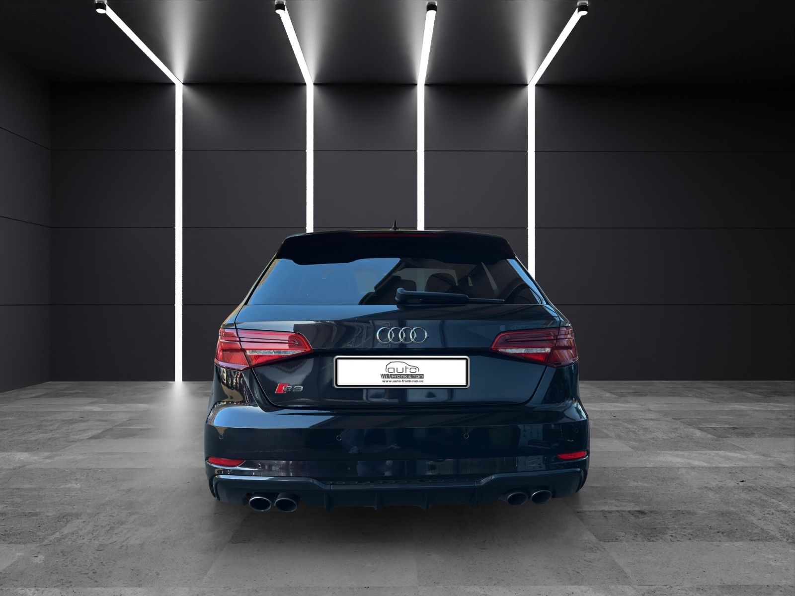 Fahrzeugabbildung Audi S3 Sportback 2.0 TFSI quattro LED*B&O*Shz*Pano