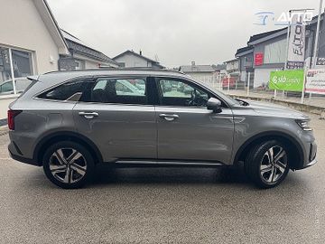 KIA Sorento - 2