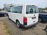 Volkswagen T6 Transporter Kombi+DSG+Handgas 1HD+AHK - : Transporter