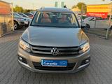 Volkswagen Tiguan Sport & Style BMT 4Motion*PANO*LEDER*VOLL - Volkswagen Tiguan aus 2012 mit Diesel-Antrieb