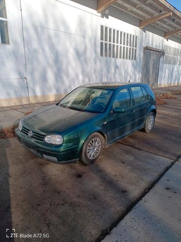 Volkswagen Vw Golf 4 TÜV 1,26