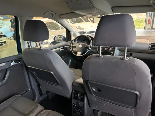 Volkswagen Touran  *7Sitzer*Navi*DSG*Sitzh*BiXenon*