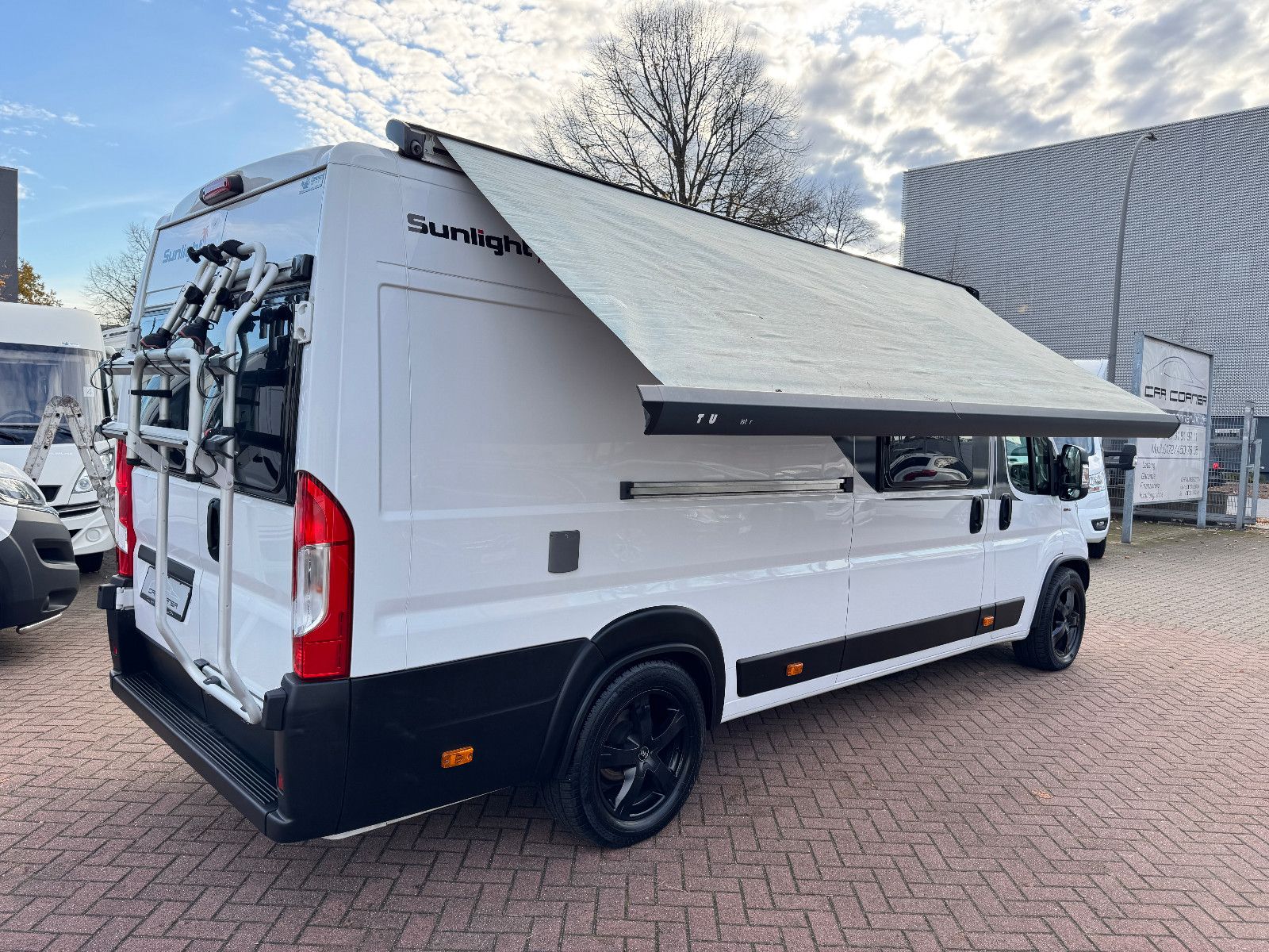 Fahrzeugabbildung Sunlight Cliff 640 FIAT EINZELLBETTEN TV KAMERA 18 ZOLL