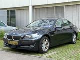 BMW 520d Lim.*Head-Up*ACC*Kamera*Leder*Bi-Xenon*