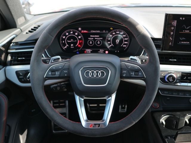 Audi RS4 - Bild 16