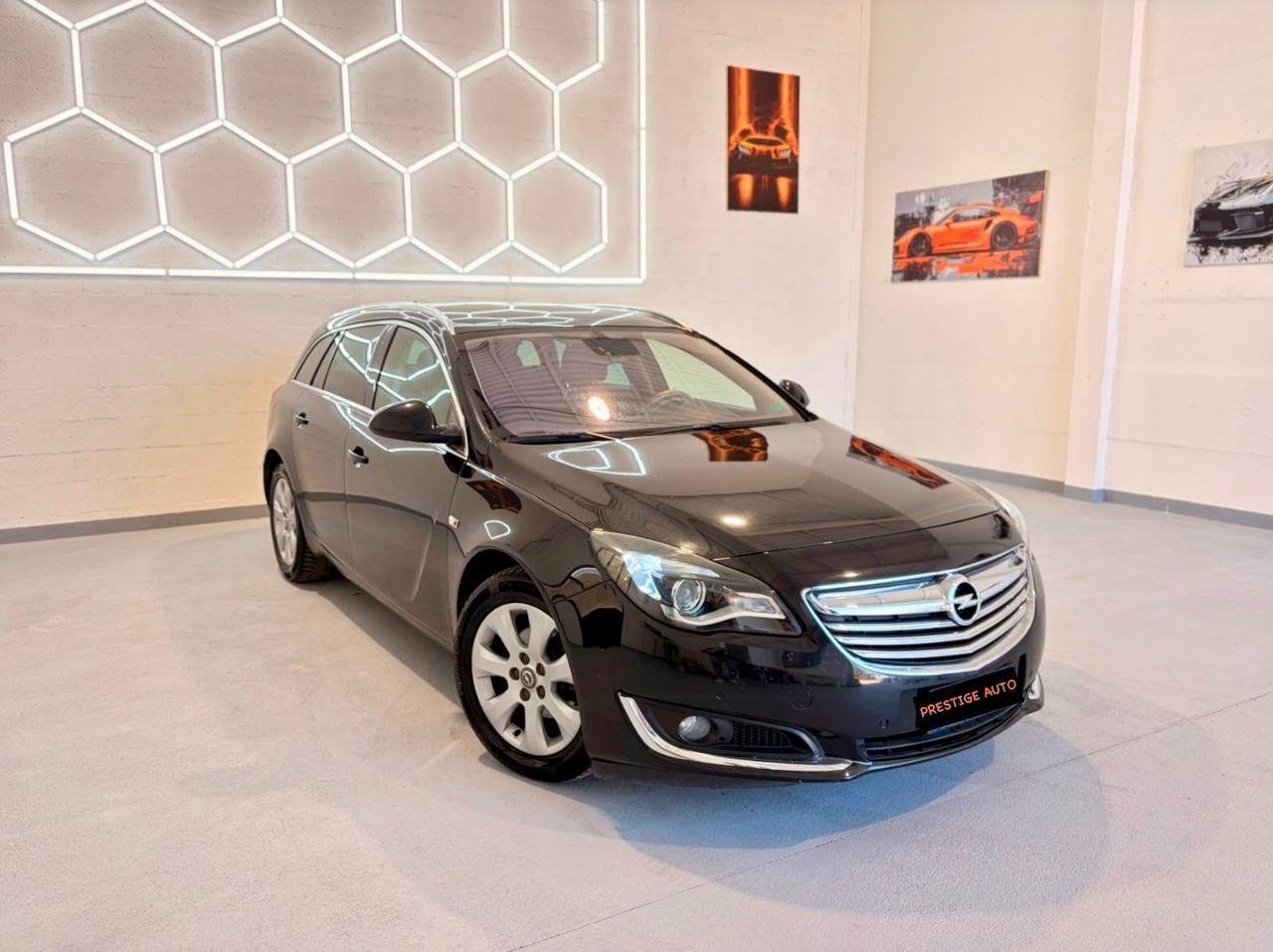 Opel Insignia 2014 — interior