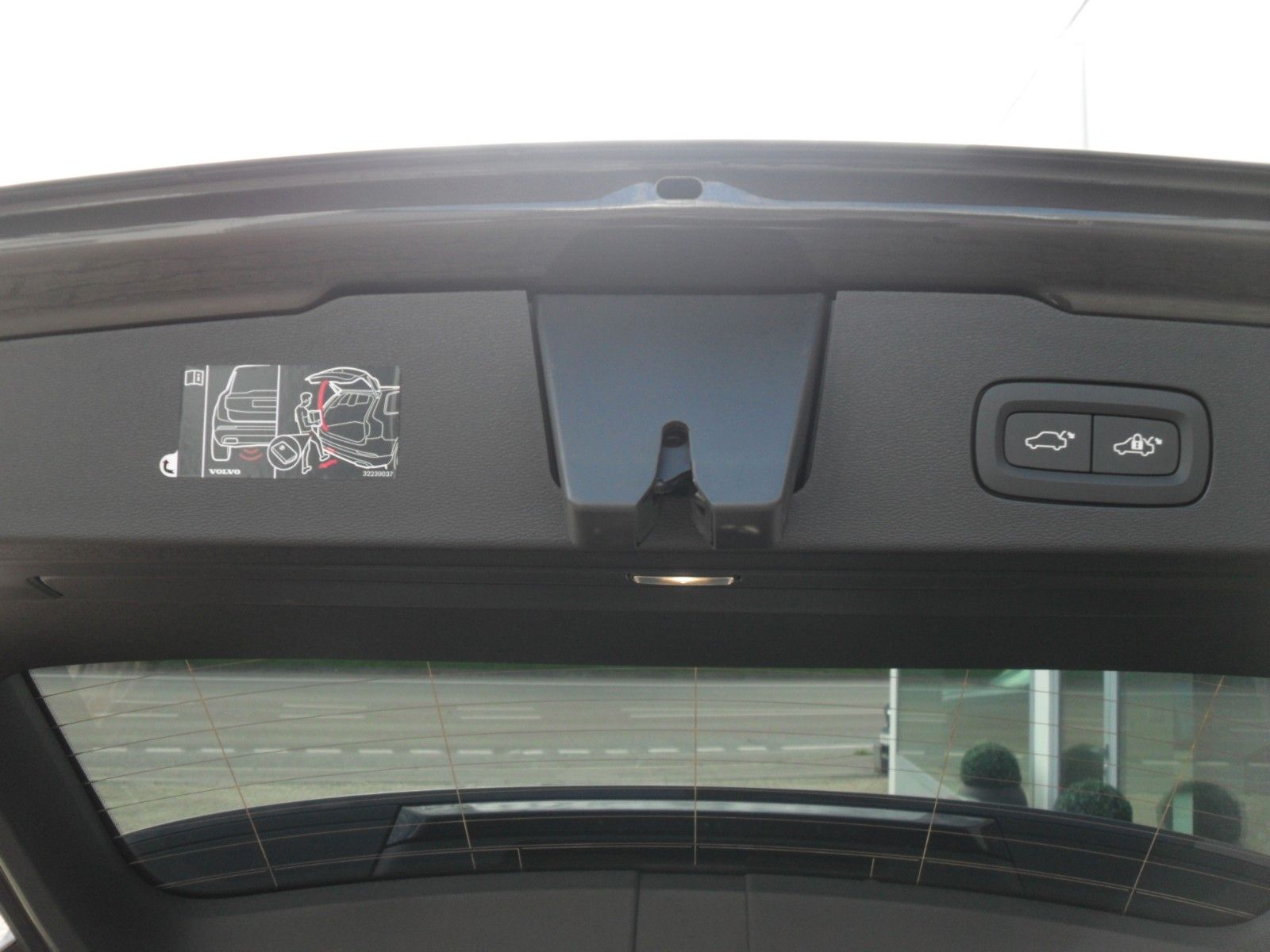 Fahrzeugabbildung Volvo V60 B5 Cross Country Plus AWD | AHK | 360° | SH
