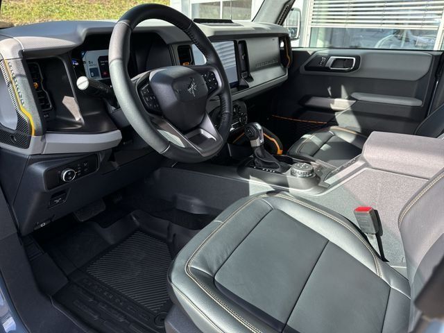 Fahrzeugabbildung Ford Bronco 2.7l EcoBoost V6   Badlands e-4WD #360-Gr