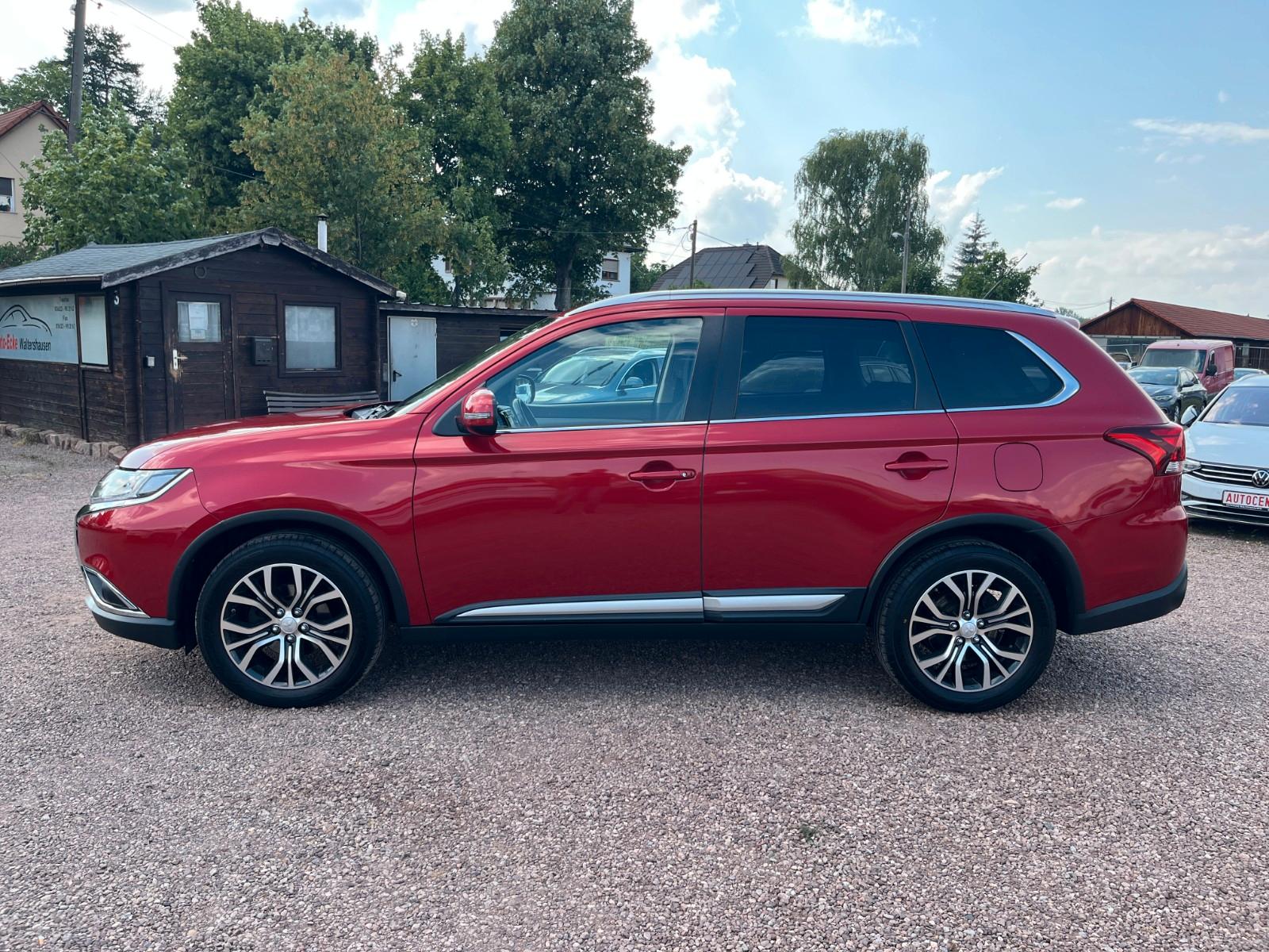 Mitsubishi Outlander Plus 4WD *1Hand*Keyless*DAB*AHK*Kamera