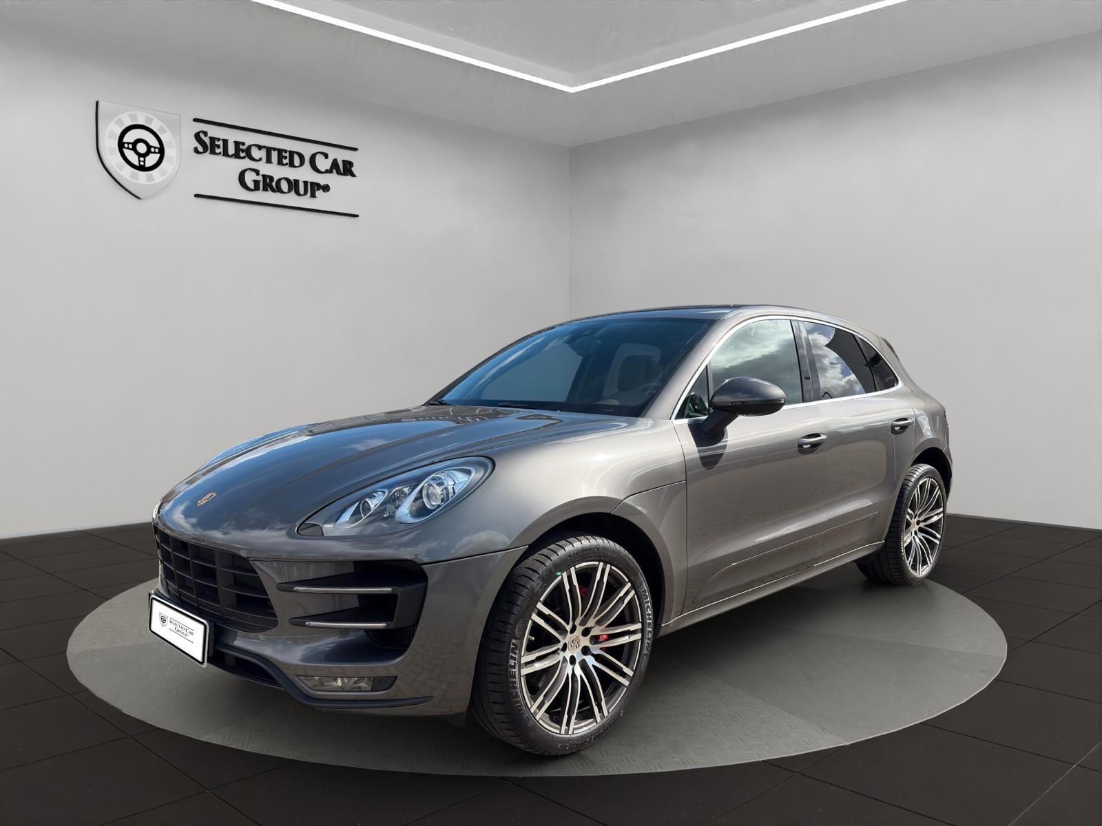 Porsche Macan Turbo*Pano*Carbon*PDLS+*PASM