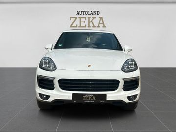 Porsche Cayenne - 2