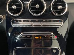 Fahrzeugabbildung Mercedes-Benz C 250 d T Autom. LED Navi Kamera Sitzhzg 17" PDC