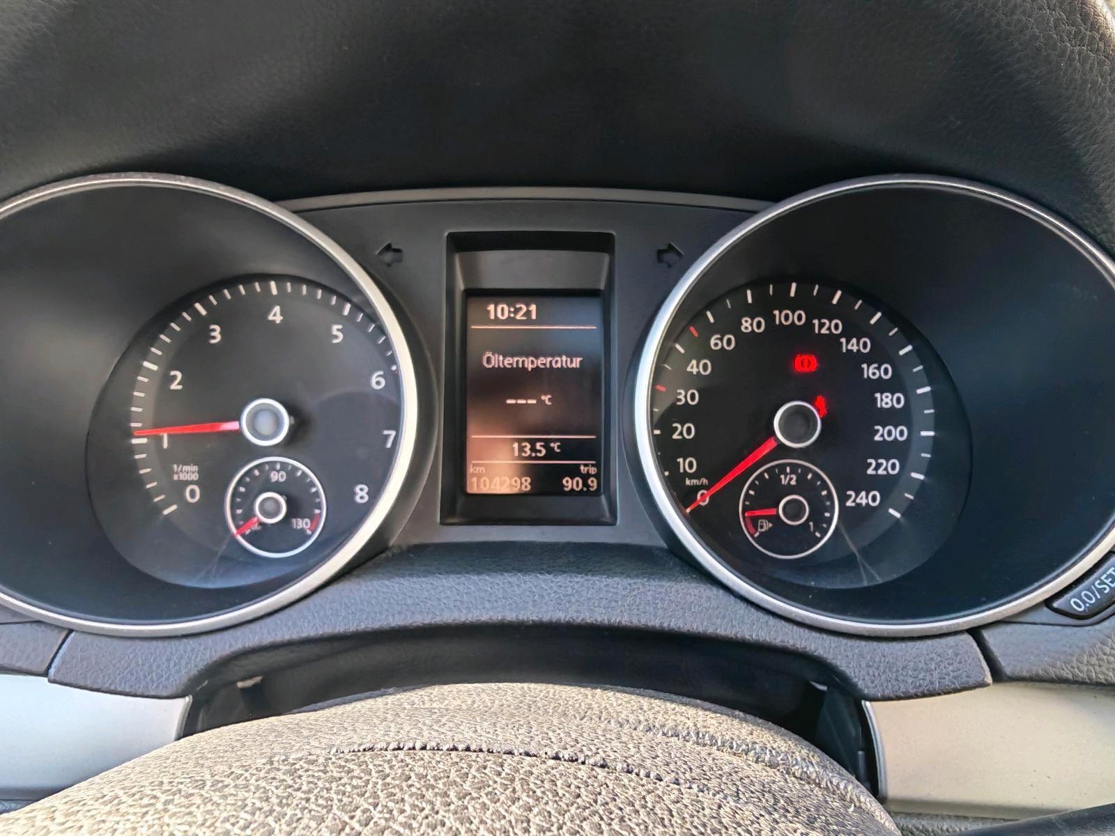 Volkswagen Golf 2010 — photo 9