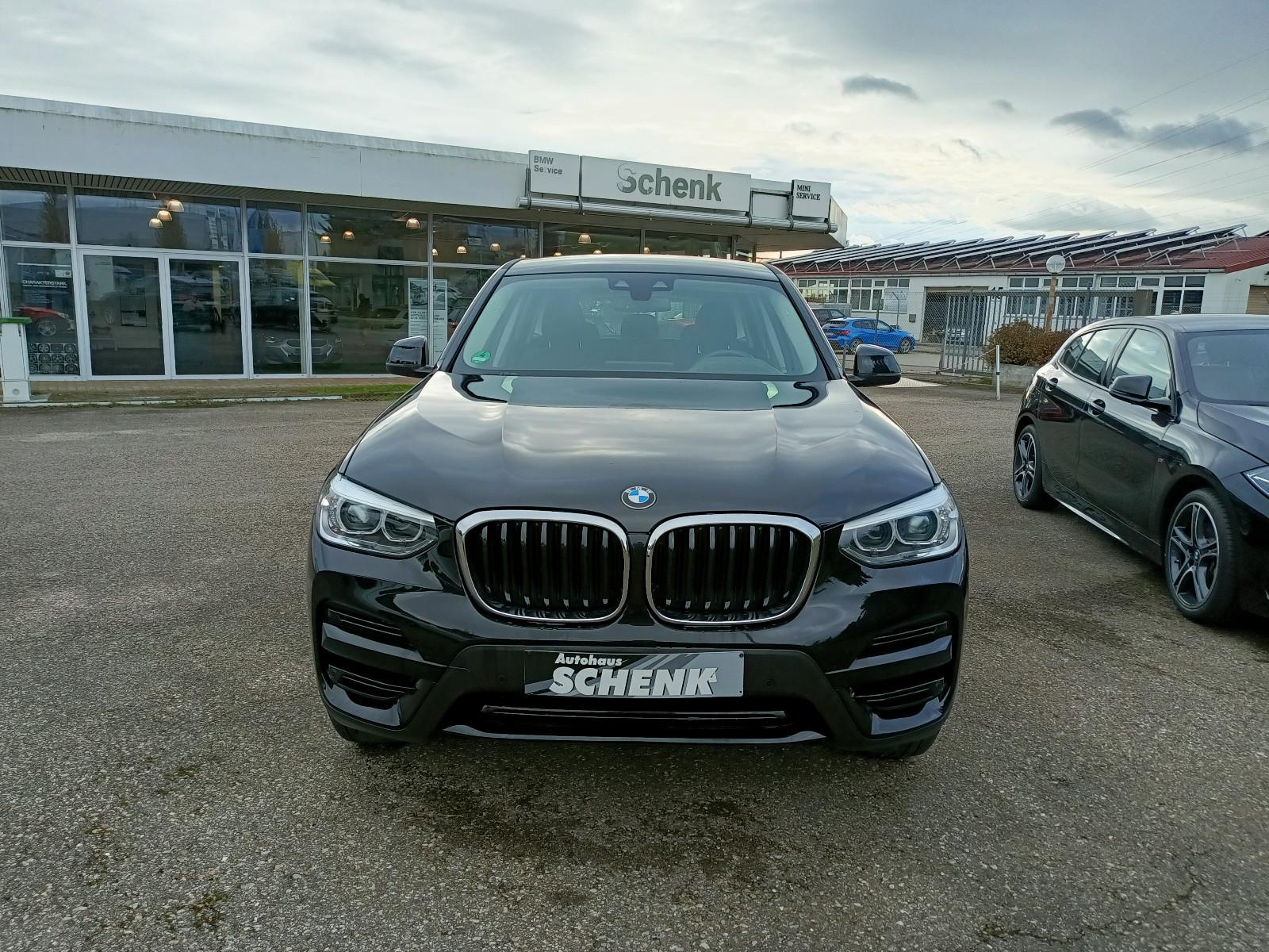 BMW X3 xDrive30e/ AHK/ HUD