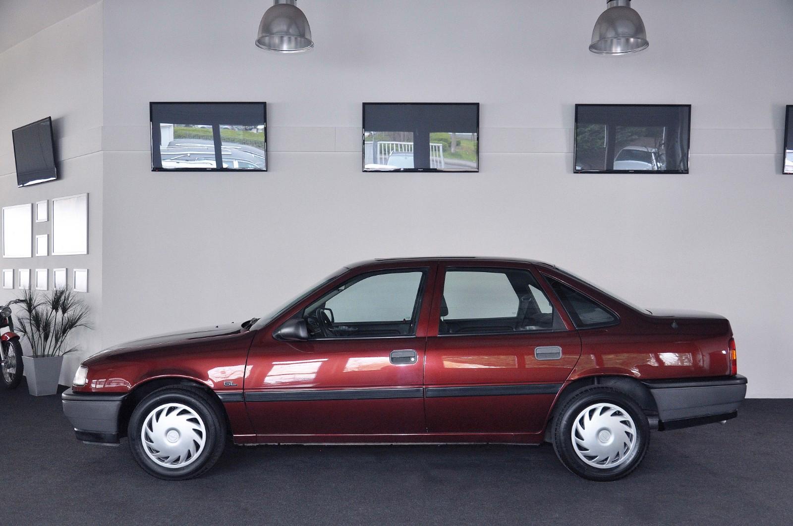 Opel Vectra A ! 1. Hand (89 Jahre) ! Nur 094.610 km !