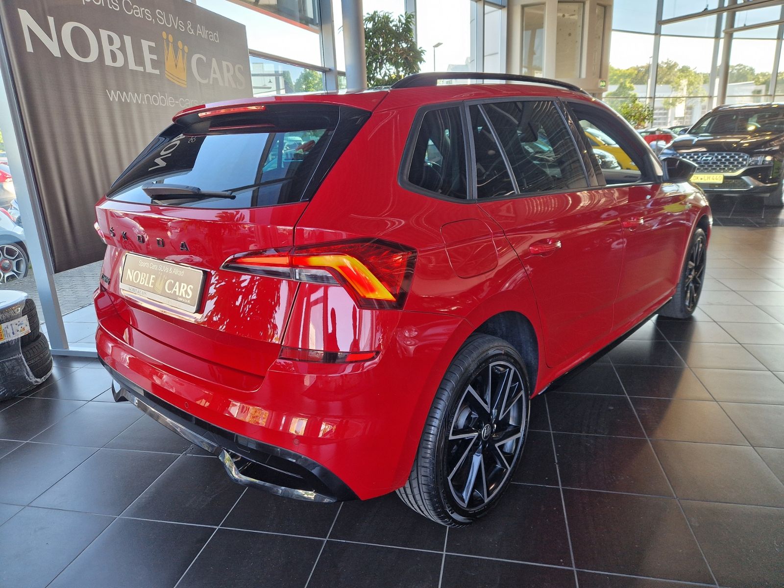 Fahrzeugabbildung SKODA Kamiq Monte Carlo AHK PANO LED NAVI
