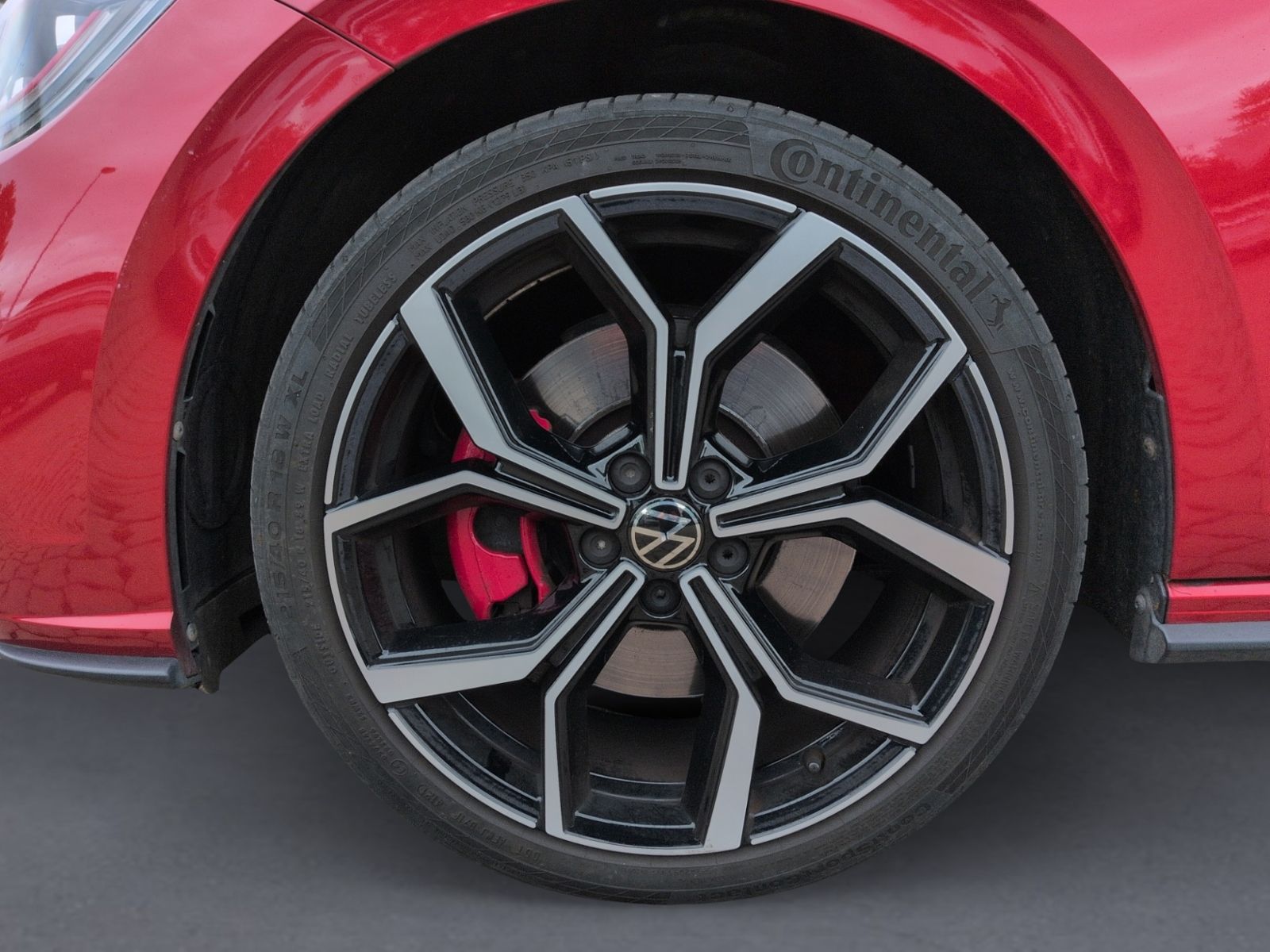 Polo GTI 2.0 TSI DSG PANORAMA+18"/NAVI+KAMERA+