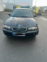 BMW 320i e46 - BMW 320 aus 2001: Kombi