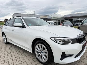 BMW 320 - 6