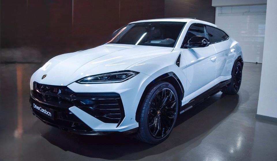 Lamborghini Urus 4.0 V8 PHEV SE
