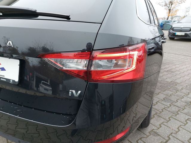 Superb Combi 1,4TSI iV Ambition PANO+VCP+ACC+DCC