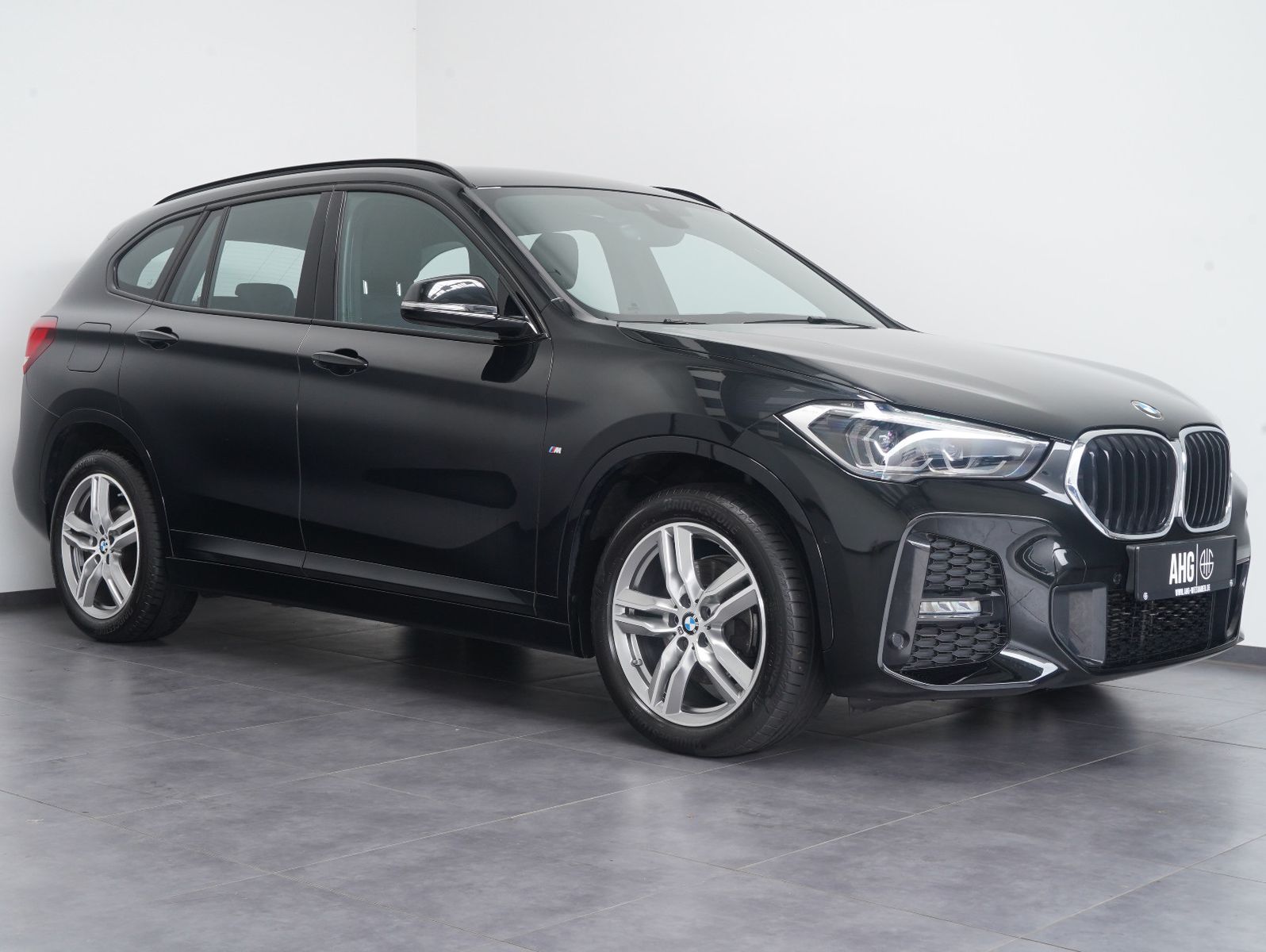 Fahrzeugabbildung BMW X1 sDrive 18 d M Sport LED/NAVI/PDC/KAMERA