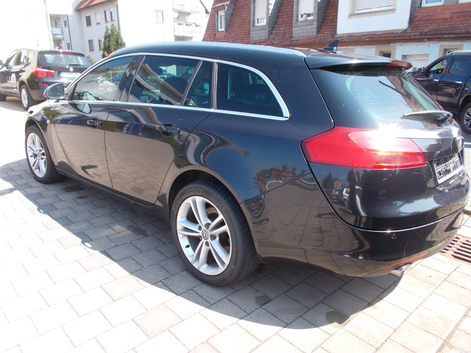 Opel Insignia 2011 — photo 6