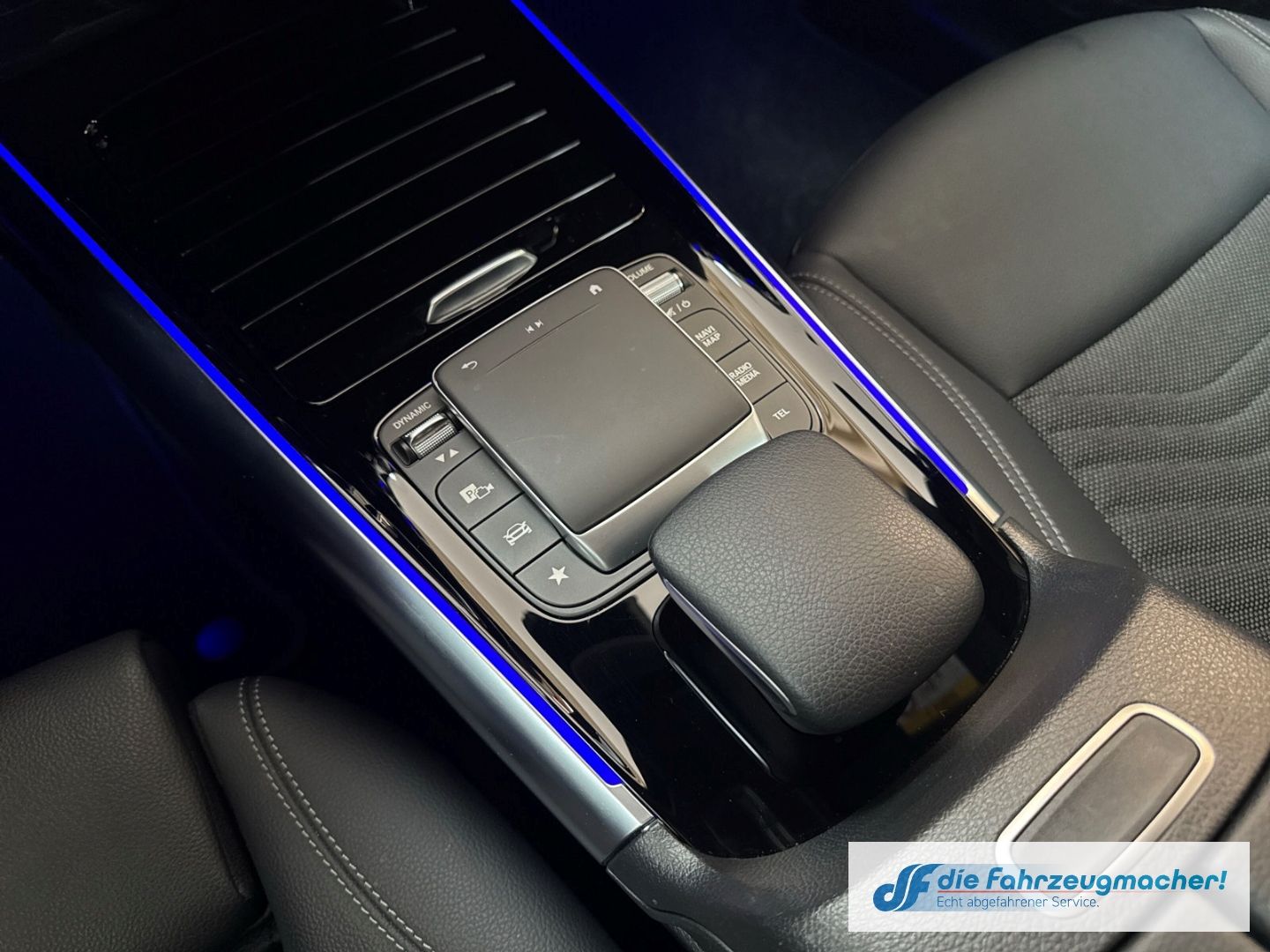 Fahrzeugabbildung Mercedes-Benz EQA 250 Navi Digitales Cockpit LED El. Heckklapp