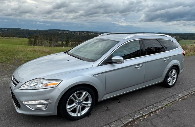 Ford Mondeo 2.2 Titanium STHZ SITZH Temp K...