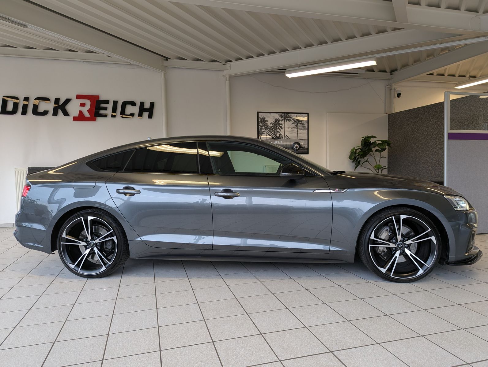 AUDI A5 2.0 TFSI quatt. 3x S-Line+ Matrix ACC B&O 20" - Image 8